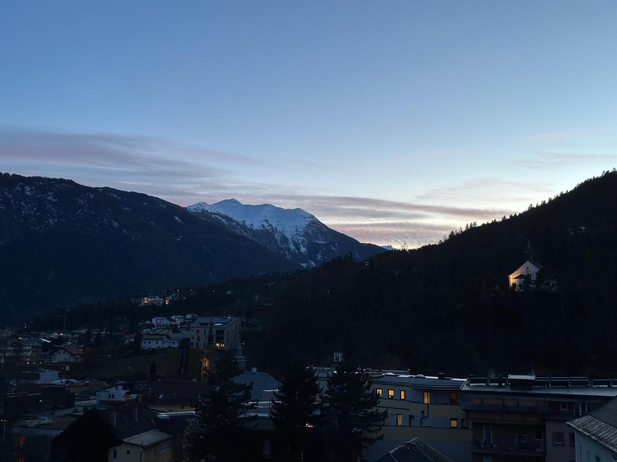 Geraeumiges Sonniges Apartment Mit Bergblick อิมสท์ ภายนอก รูปภาพ