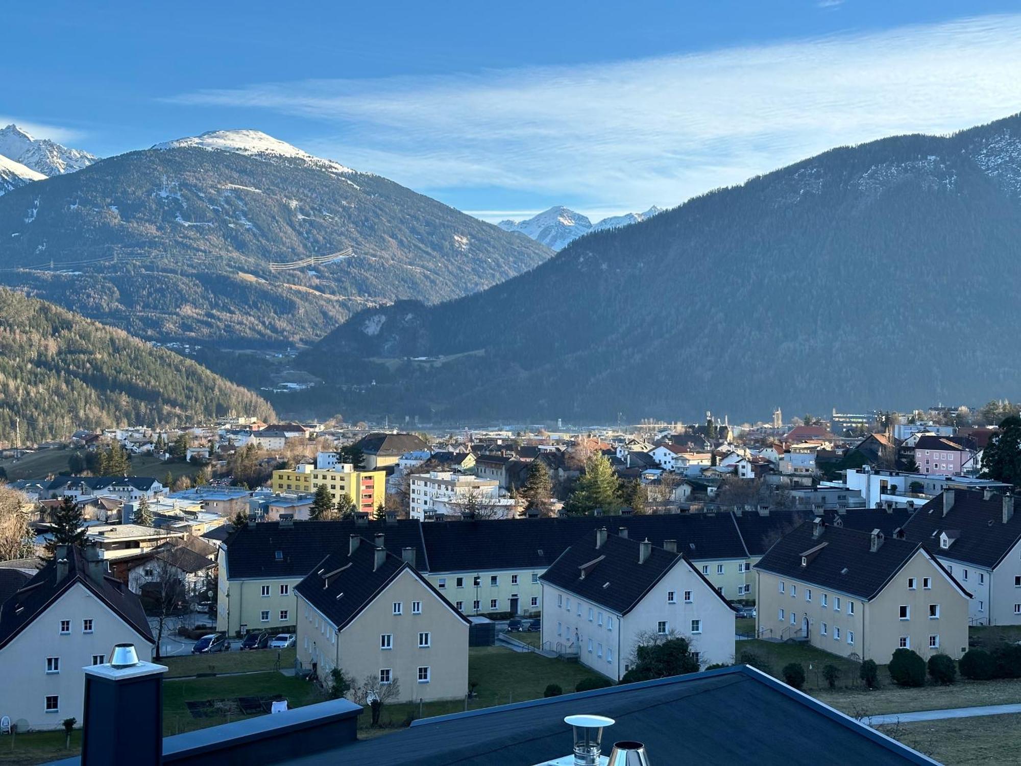 Geraeumiges Sonniges Apartment Mit Bergblick อิมสท์ ภายนอก รูปภาพ